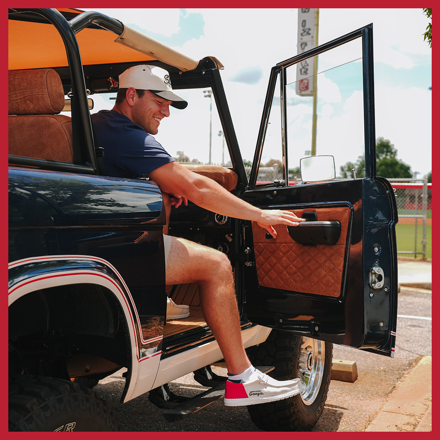 Wally Funk Georgia Bulldogs - Varsity Red/Chalk - Image 8